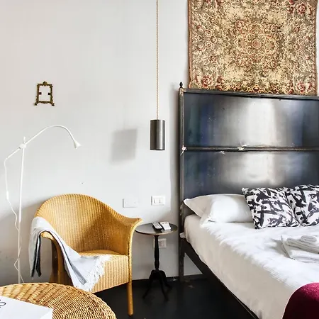 Cavemi - Via Sammartini Appartement Milan