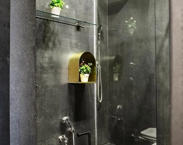 Apartament Hostmate - - Sammartini's Cave-